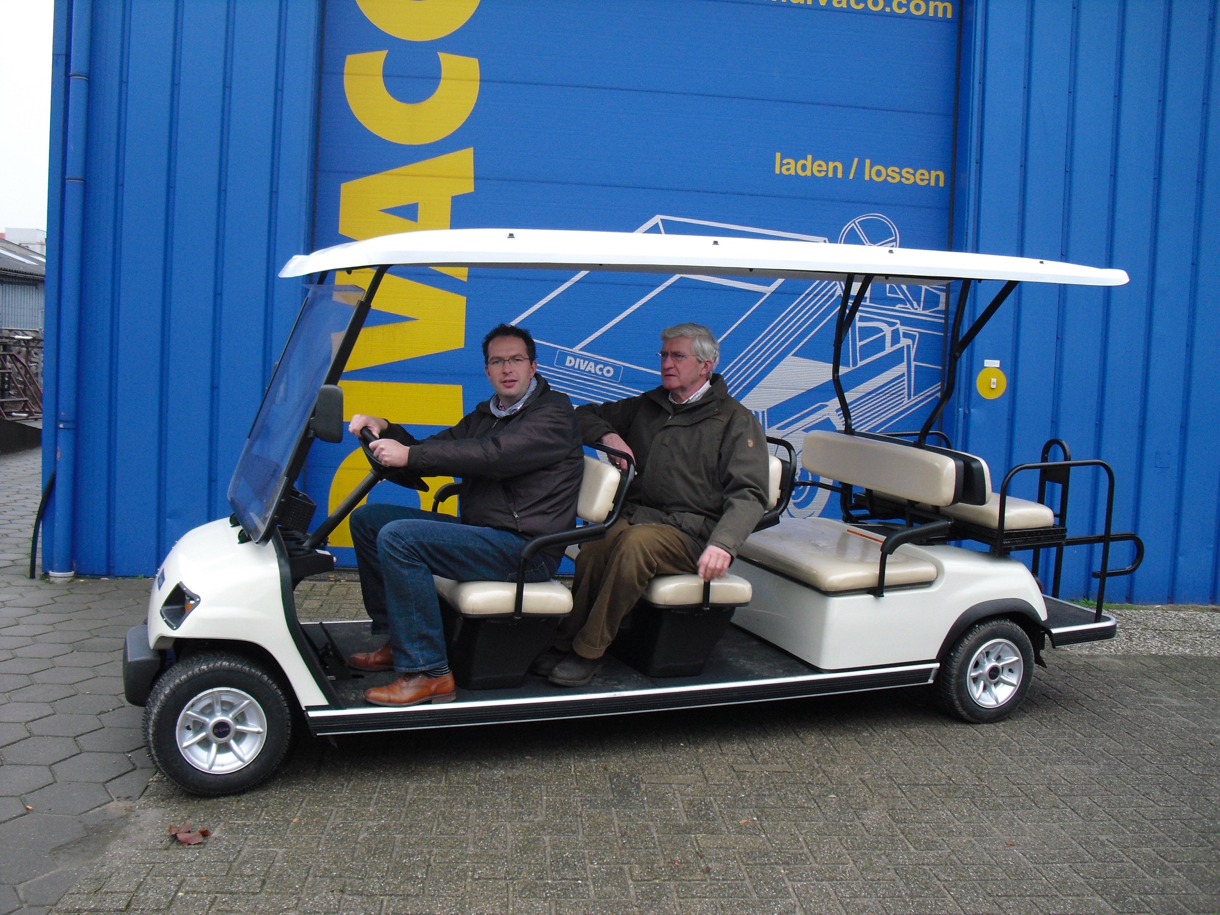 ECAR LT-A8+3 - 11 Seat People Mover Cart