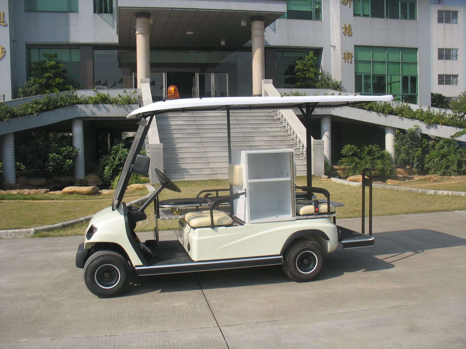 Side Photo ECAR LT-A2.HS2 - MEDI CART Electric Ambulance Buggy