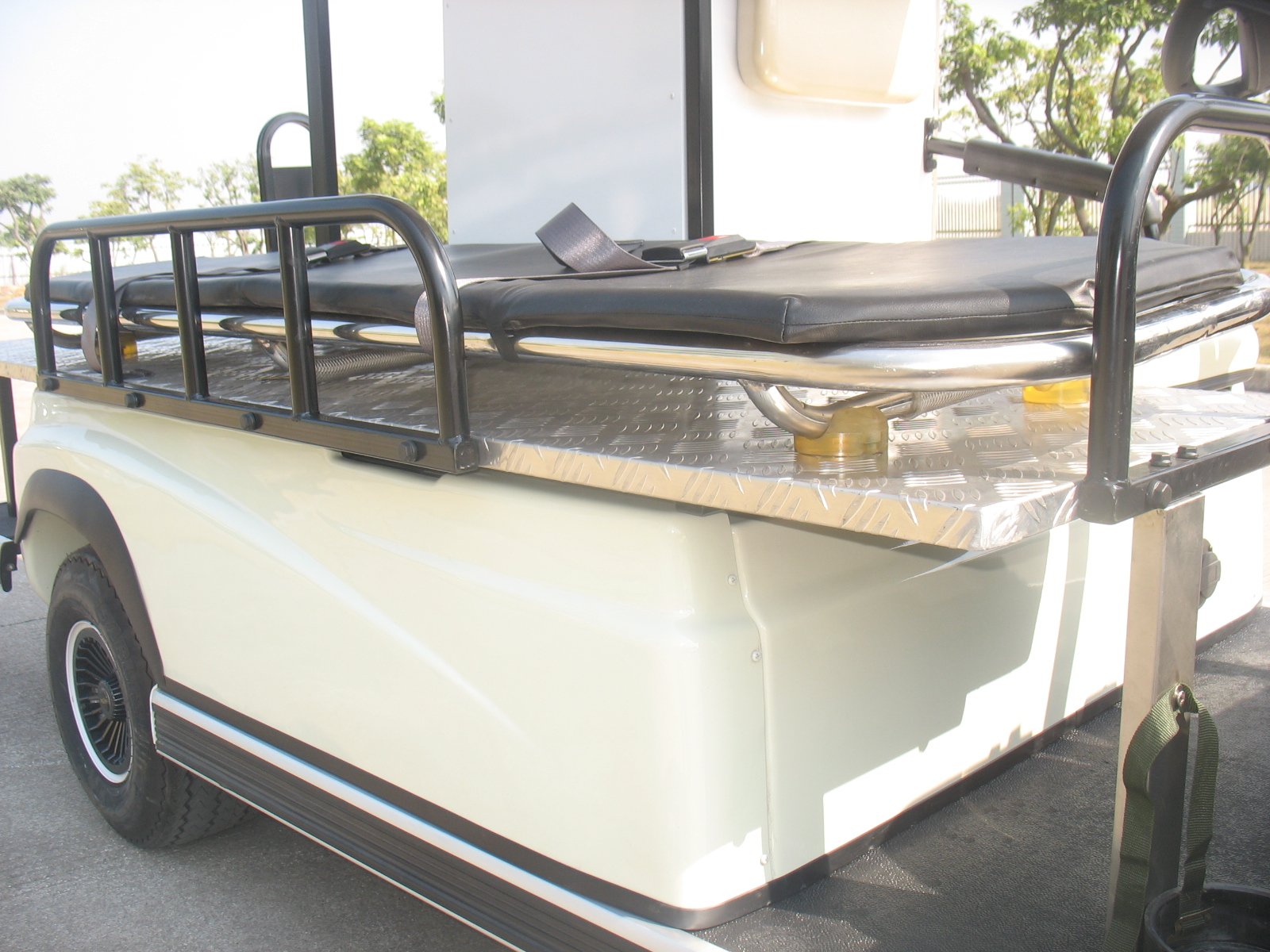 Medi Bed ECAR LT-A2.HS2 - MEDI CART Electric Ambulance Buggy 