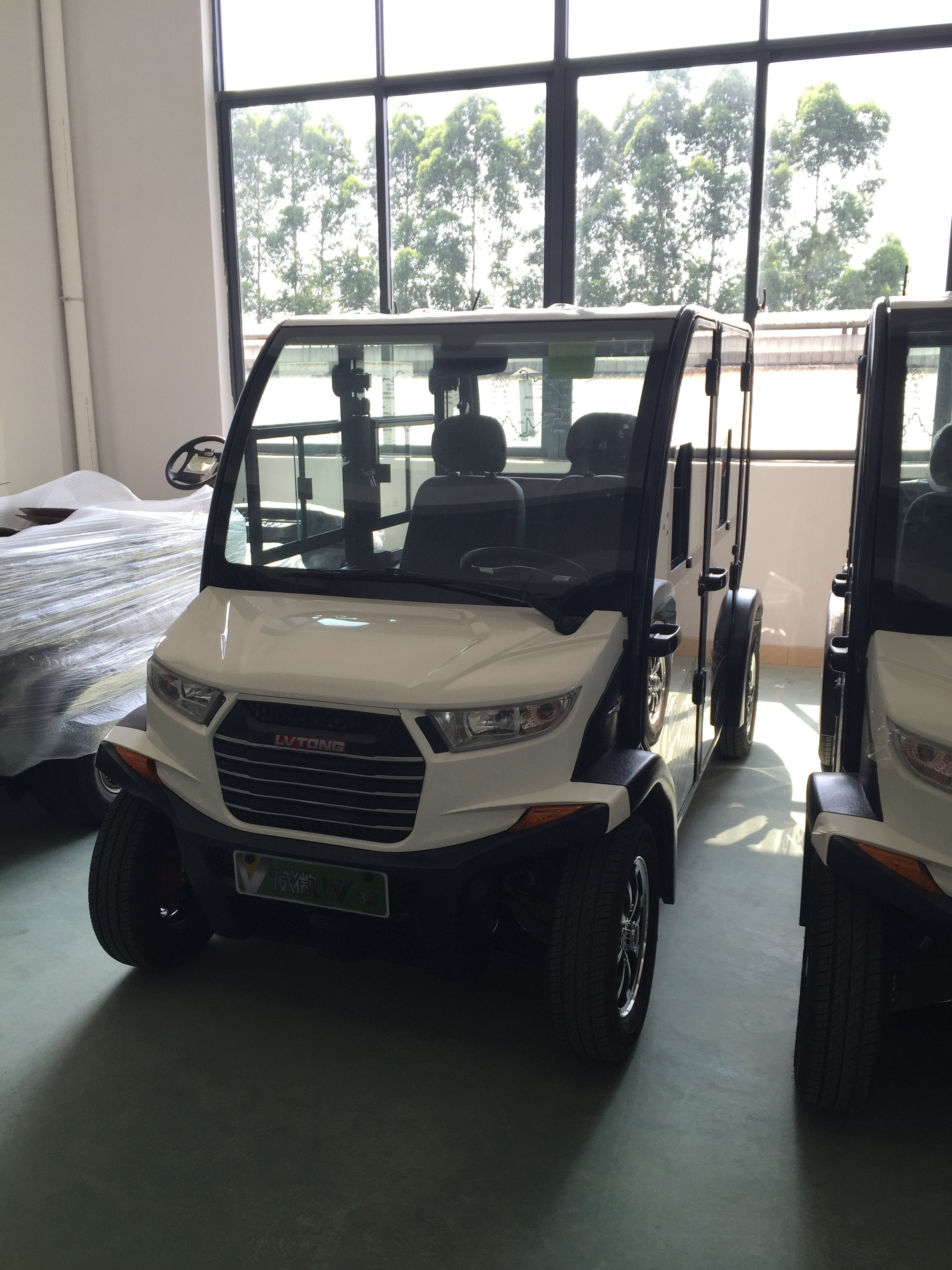 ECAR 4 Seat LT-S4.DB Community Electric Cart