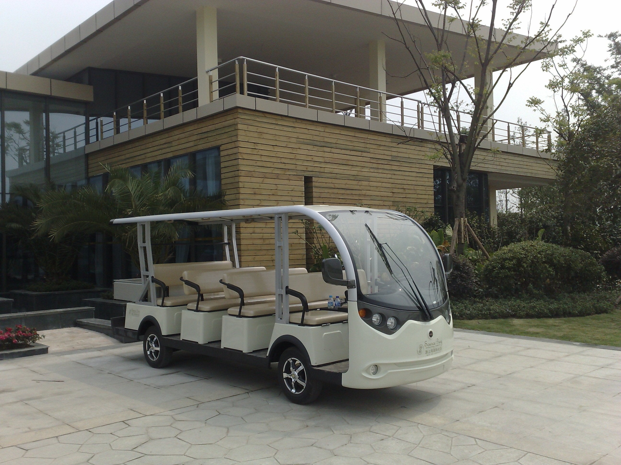 ECAR S11.B - 11 Seat Electric People Mover