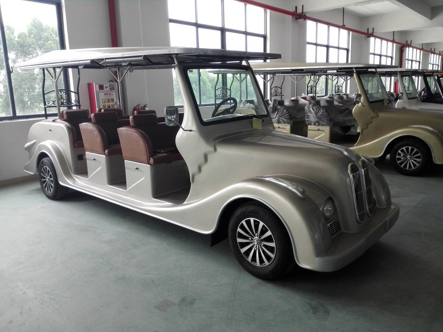 ECAR LT-S8.FB - 8 Seat Classic Wedding Cart